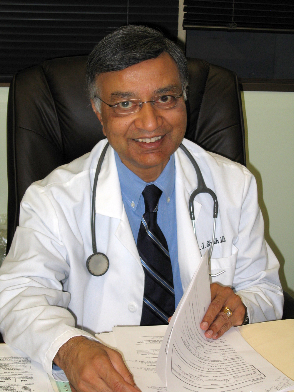 Dr J Shah